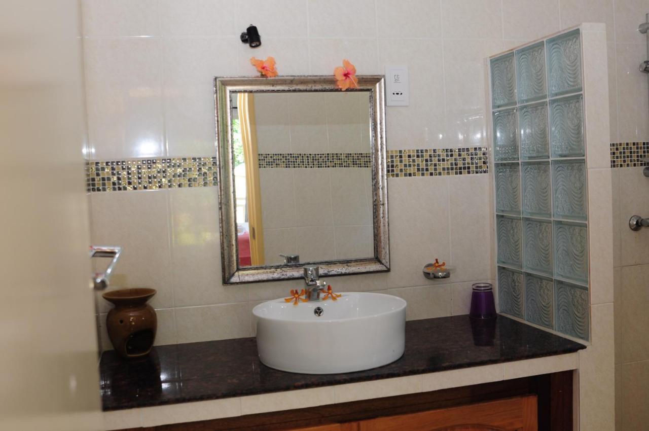 Hostellerie La Digue Luaran gambar